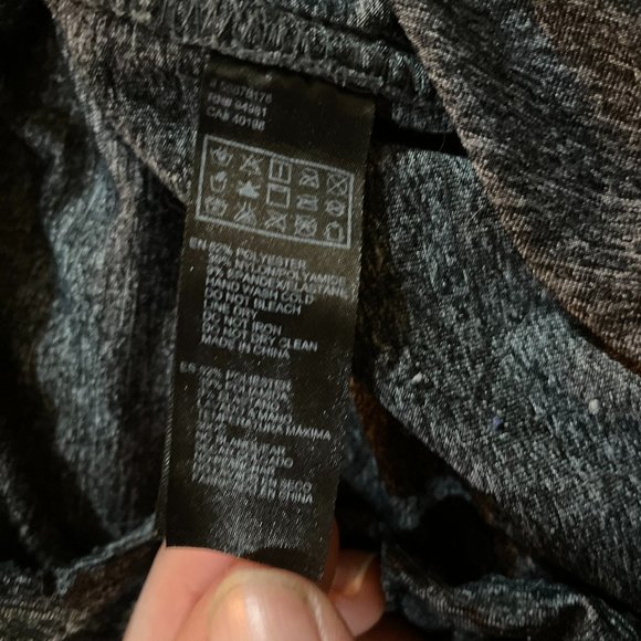 Dark charcoal heathered gray workout 3/4 Leggings - Picture 3 of 4